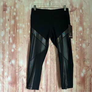 90 Degree By Reflex Black Metallic Colorblock Crop Leggings